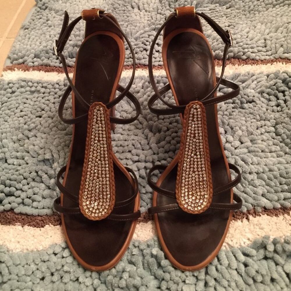 Giuseppe Zanotti Crystal Strappy Heels US W size 8
